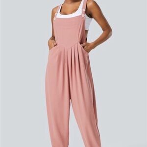 *NWT* Halara Pockets Waffle Casual Jogger Overalls – Size M – Rose Tan